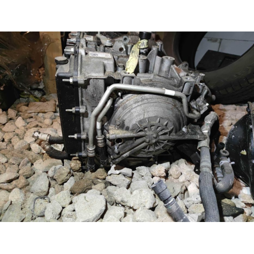 Коробка передач 8F24-8F35 для Lincoln Nautilus та Ford Edge, 8-ступінчаста, автоматична, рік випуску - невідомий, об'єм двигуна - не вказано, паливо - бензин. Коробка передач 8F24-8F35 для Lincoln Nautilus та Ford Edge, 8-ступінчаста, автоматична, рік випуску - невідомий, об'єм двигуна - не вказано, паливо - бензин.