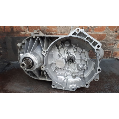 Коробка КПП Volkswagen T5, T6. Модель 2010, об'єм двигуна 2.0 л, дизель. Volkswagen T5, T6. Модель 2015, об'єм двигуна 2.5 л, бензин. Коробка КПП Volkswagen T5, T6. Модель 2010, об'єм двигуна 2.0 л, дизель. Volkswagen T5, T6. Модель 2015, об'єм двигуна 2.5 л, бензин.