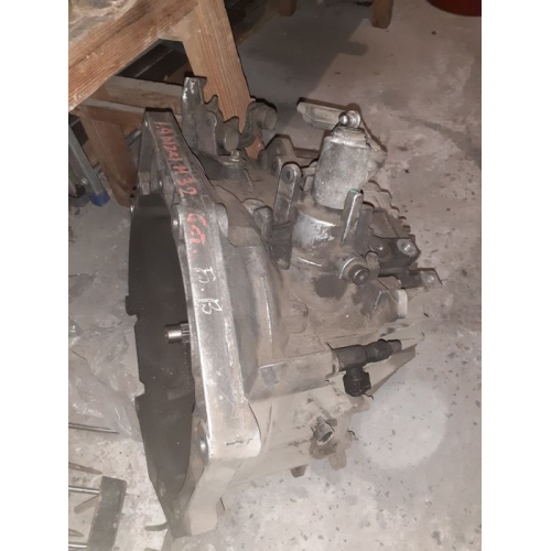 Коробка М32 Opel Astra H 2004 1.6 бензин Коробка М32 Opel Astra H 2004 1.6 бензин