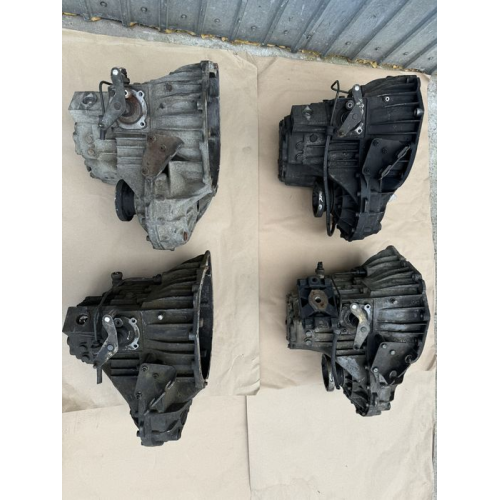 Коробка механіка 2,2 CDI Mercedes-Benz VITO W638, 2000 рік, дизель, 2,2 л. Коробка механіка 2,2 CDI Mercedes-Benz VITO W638, 2000 рік, дизель, 2,2 л.