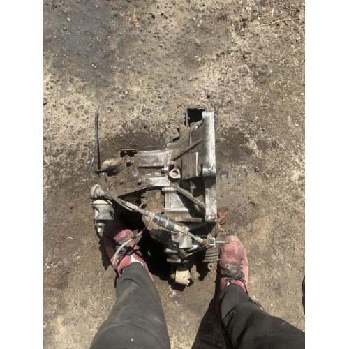 Коробка МКПП Mazda 323 BG 1990 1.3 Україна.