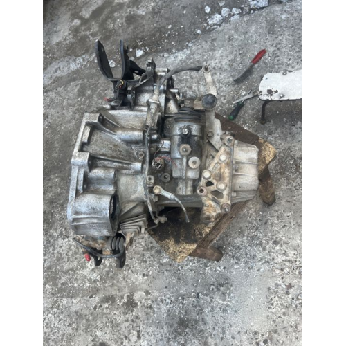 Коробка мкпп тойота карина е toyota carina e 2.0 обьем