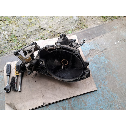 Коробка Opel Astra F, 1991, 1.4 л бензин. Коробка Opel Astra F, 1991, 1.4 л бензин.