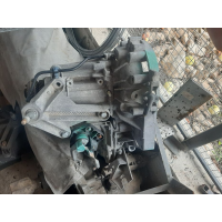Коробка передач 1.9 ,1.5 рено кенго Renault kengo