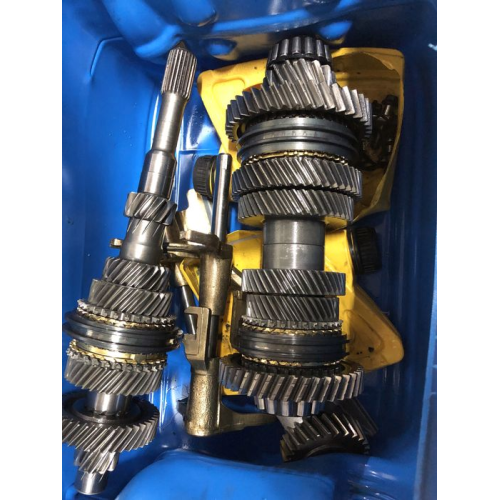 Коробка передач 3m5r 7002xe для Ford, Volvo MTX 75, 2005 рік, 2.0 л, бензин. Коробка передач 3m5r 7002xe для Ford, Volvo MTX 75, 2005 рік, 2.0 л, бензин.