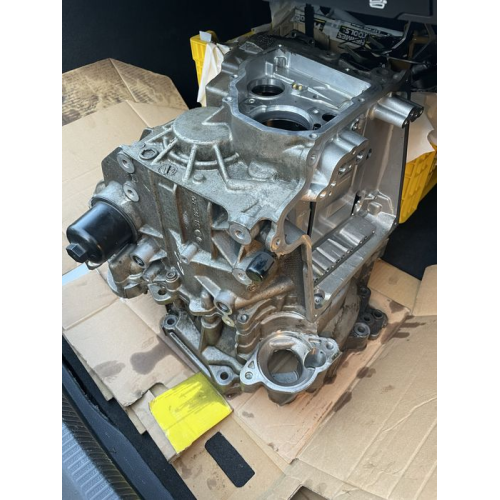 Коробка передач DSG dq 250 з Фольксваген пассат CC в розібраному стані Коробка передач DSG dq 250 з Фольксваген пассат CC в розібраному стані