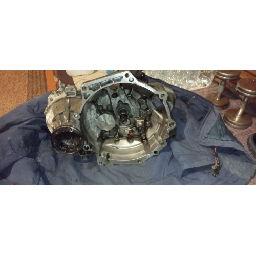 Коробка передач Volkswagen Touran 2005, 1.9д, 6-ступка. Коробка передач Volkswagen Touran 2005, 1.9д, 6-ступка.