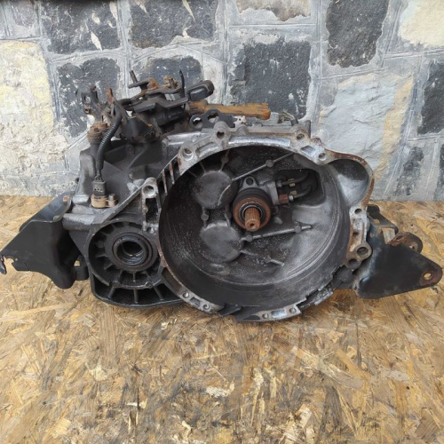 Коробка передач Kia Carens 2.0CRDi 2006-2012р.в. двигун 2.0 л дизель. Коробка передач Kia Carens 2.0CRDi 2006-2012р.в. двигун 2.0 л дизель.