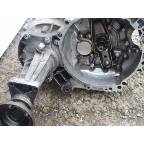 Коробка передач 5М VW T4 1990 2.5 дизель.