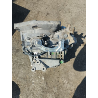 Коробка передач Opel Zafira 2.0CDTI M32 2012 2.0 л дизель.