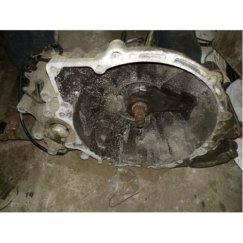 Коробка передач Мазда 626GF 1.8 бензин 1998 рік 1.8л. Коробка передач Мазда 626GF 1.8 бензин 1998 рік 1.8л.