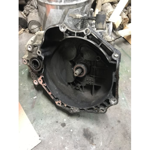 Коробка передач Opel Zafira B 1.7 дизель, механіка, 2008 рік, 1.7 л, дизель. Коробка передач Opel Zafira B 1.7 дизель, механіка, 2008 рік, 1.7 л, дизель.