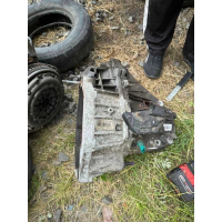 Коробка передач (МКПП) Renault Scenic 3 7701700574