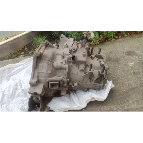 Коробка передач Mitsubishi Lancer 9 1.6 бензин 2006 рік. Коробка передач Mitsubishi Lancer 9 1.6 бензин 2006 рік.
