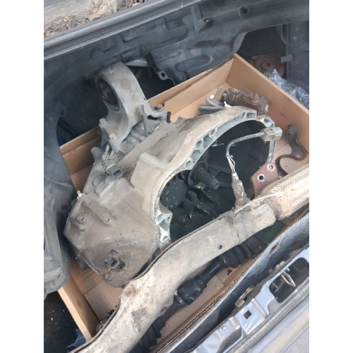 Коробка передач Nissan Altima 2.4 1999г. автомат, 2.4л бензин. Коробка передач Nissan Altima 2.4 1999г. автомат, 2.4л бензин.