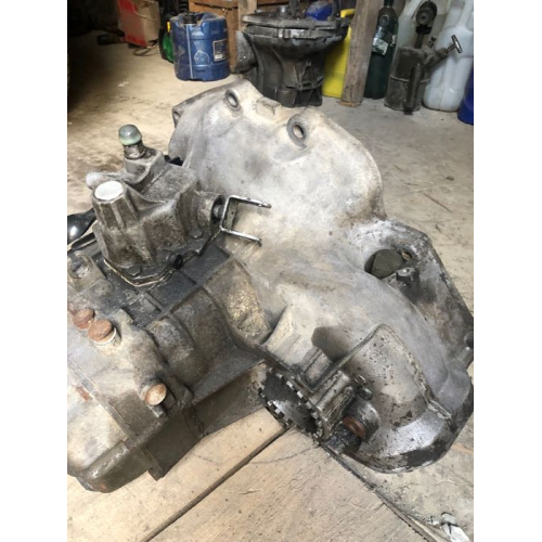 Коробка передач Opel Astra F15 дизель, 2004 рік, 1.7 л, механічна. Коробка передач Opel Astra F15 дизель, 2004 рік, 1.7 л, механічна.