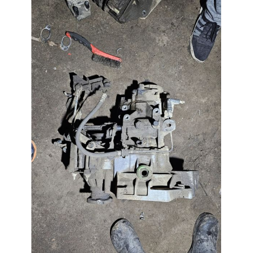 Коробка передач Skoda/Volkswagen 1.6 mpi DUU Коробка передач Skoda/Volkswagen 1.6 mpi DUU