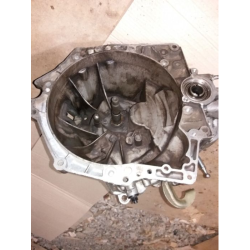 Коробка передач Citroen C4 Picasso, 2015, 1.6 л дизель. Коробка передач Citroen C4 Picasso, 2015, 1.6 л дизель.