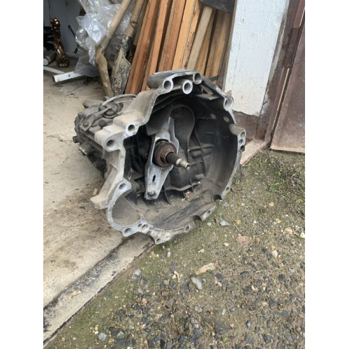 Коробка передач Volkswagen Passat B 5 2.0 бензин Коробка передач Volkswagen Passat B 5 2.0 бензин