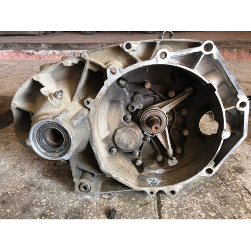 Коробка передач Volkswagen Transporter Т4 75кв. КПП DZX