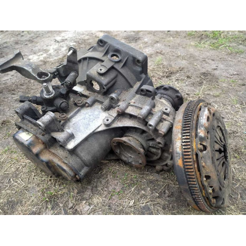 Коробка передач для VW Caddy 2004-2010р. 1.6 л бензин. Коробка передач для VW Caddy 2004-2010р. 1.6 л бензин.