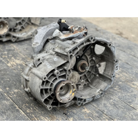 КПП 2.0 TDI Passat B6 2009 2.0 л дизель Volkswagen Passat Golf Touran передачі.