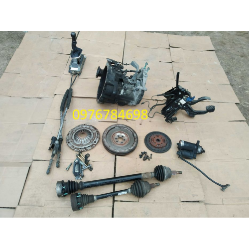 КПП 2,0 EGU для Golf 4/Bora/Octavia, механіка, 2000 рік, бензин КПП 2,0 EGU для Golf 4/Bora/Octavia, механіка, 2000 рік, бензин