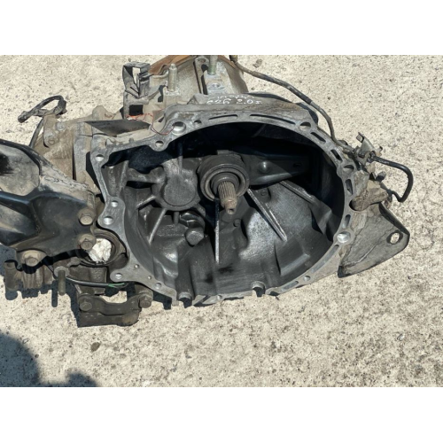 КПП Mazda 626 GD GE 2.0 бензин 1987-1992 2.0 л. КПП Mazda 626 GD GE 2.0 бензин 1987-1992 2.0 л.