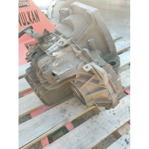 КПП 2.5 для Рено Трафік, Опель Віваро, Нісан Прімастар, 2001 рік, об'єм двигуна 2.5 л, паливо - дизель.