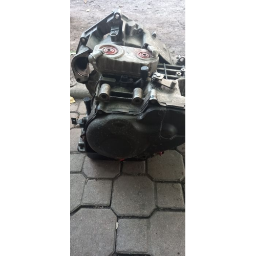 КПП 5-ступенева, коробка передач механічна, Volkswagen T4, 1998, 2.5 л дизель. КПП 5-ступенева, коробка передач механічна, Volkswagen T4, 1998, 2.5 л дизель.