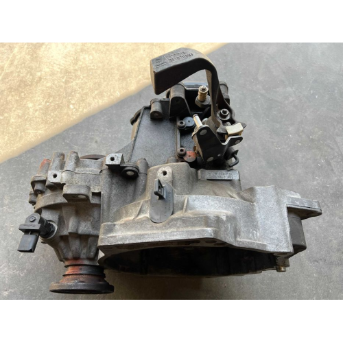 КПП коробка передач Volkswagen Golf 4 Skoda Octavia Seat Audi 1.8 EGV