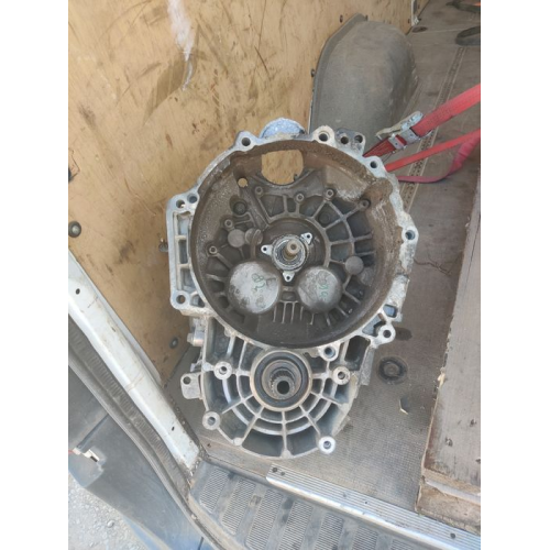 КПП коробка передач Volkswagen Touran 2.0 TDI КПП коробка передач Volkswagen Touran 2.0 TDI