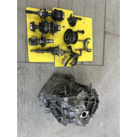 Двигун Mazda 2.2, КПП 5TH0106176, рік випуску 01/12D, об'єм 2.2 л, паливо дизель.