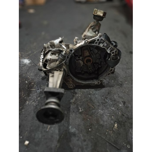 МКПП DQM для VW T4 1.9 2.4, 1990-2003, бензин, 5 швидкостей. МКПП DQM для VW T4 1.9 2.4, 1990-2003, бензин, 5 швидкостей.