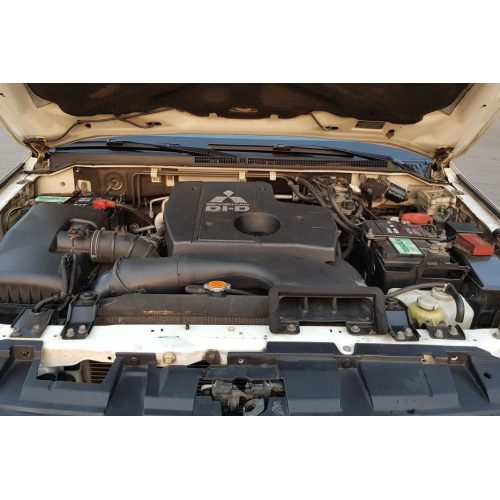 Двигун Mitsubishi 3,2 дизель, Pajero Wagon 4, 2008, об'єм 3200 см³. Двигун Mitsubishi 3,2 дизель, Pajero Wagon 4, 2008, об'єм 3200 см³.