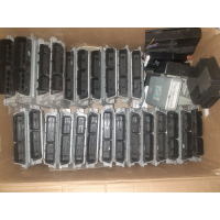 Блок управління двигуном ECU Bosch ME17.5.20, 2015, 1.6 л, бензин. Блок управління трансмісією TCM ZF 6HP26, 2012, 3.0 л, дизель. Блок управління електронікою кузова BCM Delphi 28370309, 2018, 2.0 л, бензин.
