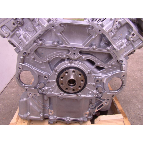 Двигун S63B44B для BMW X5M F85, X6M F86, M5, M6 F10, F12. 4.4 л, бензин, вироблений в Україні. Двигун S63B44B для BMW X5M F85, X6M F86, M5, M6 F10, F12. 4.4 л, бензин, вироблений в Україні.