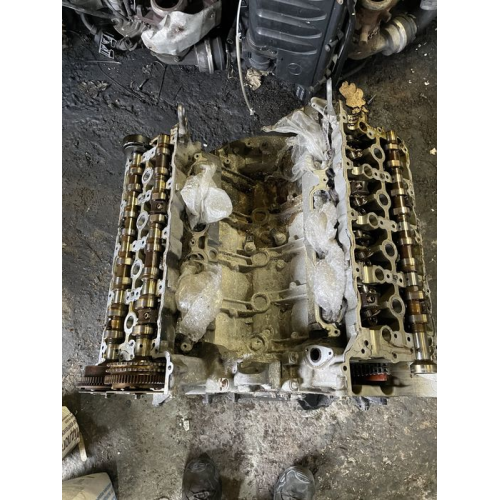 Мотор двигун M273 4,7 273.924 для Mercedes-Benz W221 ML164 GL X164. Мотор двигун M273 4,7 273.924 для Mercedes-Benz W221 ML164 GL X164.