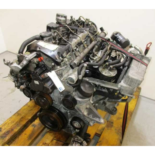 Двигун Mercedes W204 646.811 2.2, дизель, 2007 рік. Двигун Mercedes W204 646.811 2.2, дизель, 2007 рік.