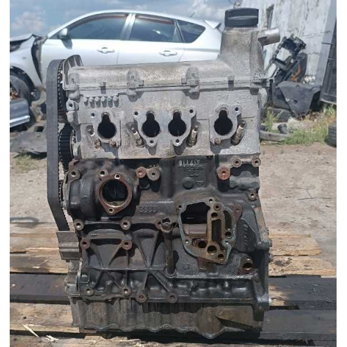 Двигун Volkswagen Jetta A6 (5C) 2.0 бензин CBPA, 2010 рік, об'єм 2.0 литра. Двигун Volkswagen Jetta A6 (5C) 2.0 бензин CBPA, 2010 рік, об'єм 2.0 литра.