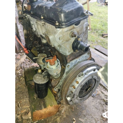 Двигун Volkswagen B3 1.8, 1992 рік, 1.8 л бензин. Двигун Volkswagen B3 1.8, 1992 рік, 1.8 л бензин.
