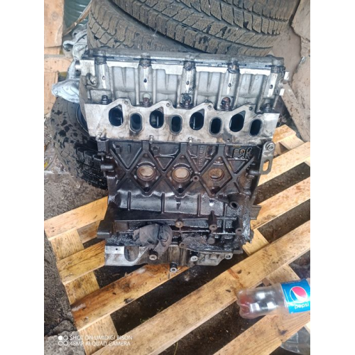 Двигун Renault Trafic 2.0 dCi 2015 2.0 л дизель. Двигун Renault Trafic 2.0 dCi 2015 2.0 л дизель.