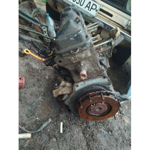Двигун Volkswagen Vento 1.8 бензин 1996 рік 1.8 л у розборі. Двигун Volkswagen Vento 1.8 бензин 1996 рік 1.8 л у розборі.
