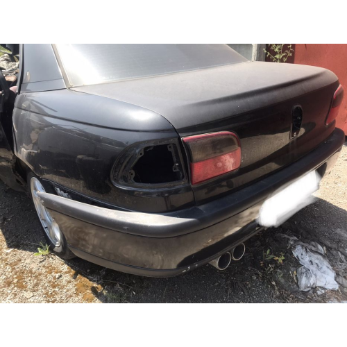 Двигун Opel Omega B X30XE, 1999 рік, 3.0 л, бензин. Автоматична коробка передач. Оригінальний стан. Двигун Opel Omega B X30XE, 1999 рік, 3.0 л, бензин. Автоматична коробка передач. Оригінальний стан.