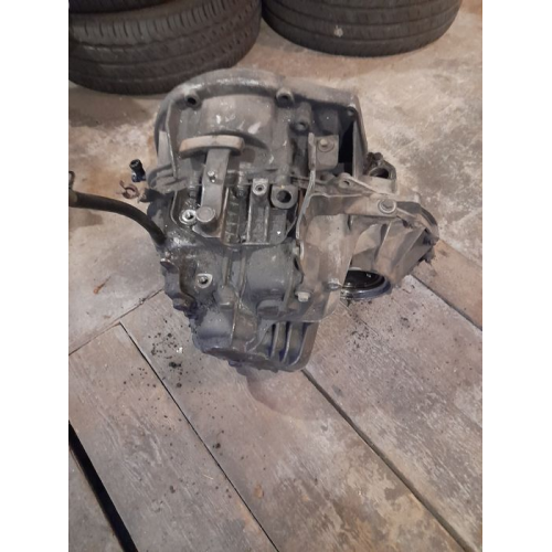 Продам коробка Опель Віваро 1.9 Продам коробка Опель Віваро 1.9