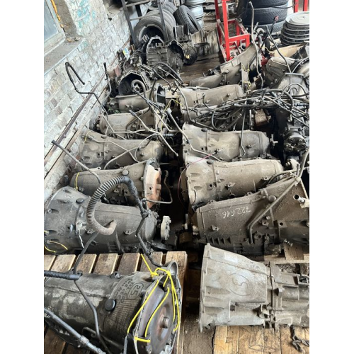 Коробка автомат Mercedes 722.3, 1998, 2.0 л, бензин. Mercedes 722.4, 2005, 2.5 л, дизель. Mercedes 722.5, 2002, 3.0 л, бензин. Mercedes 722.6, 2007, 3.5 л, дизель. Mercedes 722.9, 2010, 4.0 л, бензин. Коробка автомат Mercedes 722.3, 1998, 2.0 л, бензин. Mercedes 722.4, 2005, 2.5 л, дизель. Mercedes 722.5, 2002, 3.0 л, бензин. Mercedes 722.6, 2007, 3.5 л, дизель. Mercedes 722.9, 2010, 4.0 л, бензин.
