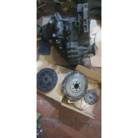 Коробка передач Volkswagen Golf 4, 2002 рік, 1.6 л, бензин.