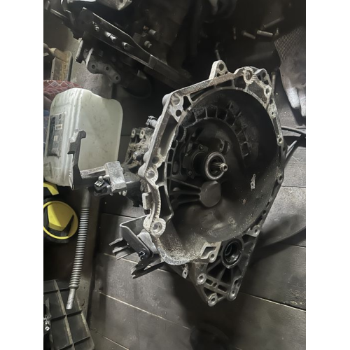 Продам коробку МКПП F17/f23 Opel Vectra C / Astra /Zafira Продам коробку МКПП F17/f23 Opel Vectra C / Astra /Zafira