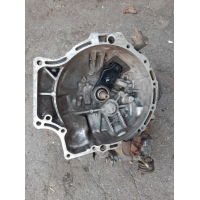 Коробка в сборе на Mazda 323, хороший стан, українська, назва агрегату - коробка передач, модель - Mazda 323, рік випуску - невідомий, об'єм двигуна - невідомий, паливо - невідоме.