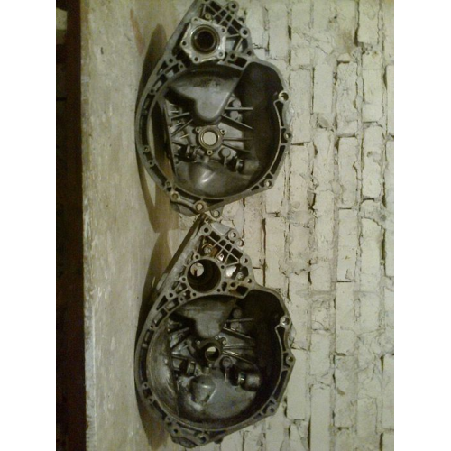 Продам корпуса коробок передач F16 на Опель Дэу Продам корпуса коробок передач F16 на Опель Дэу